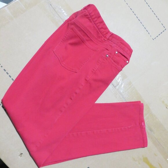 BOGO Bushwacker Pink Fuscia Straight Leg 5 pocket mom Jeans size 6 - Picture 1 of 7